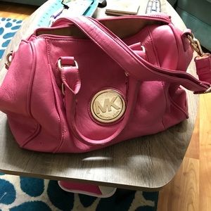 Michael Kors hot pink carry everywhere bag